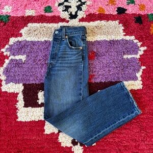 Levi’s Ribcage Straight Ankle Jeans
